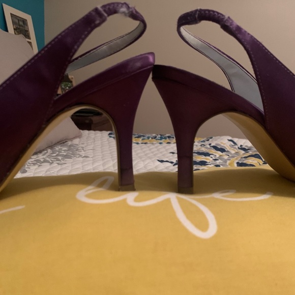 Deep Purple Elegant Heels - Picture 2 of 6